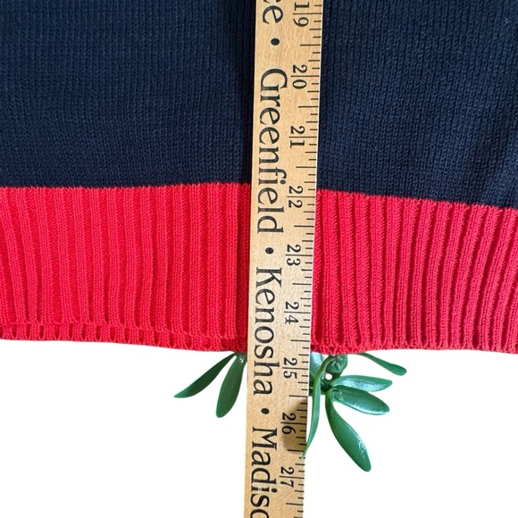 Spencer’s Workshop Ugly Christmas Sweater  Mistletoe “Kiss Me” Men’s Large - Picture 11 of 11